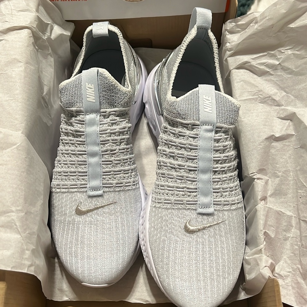 Nike React Phantom Run Flyknit 2 PRM - Pure Platinum/Metallic Silver